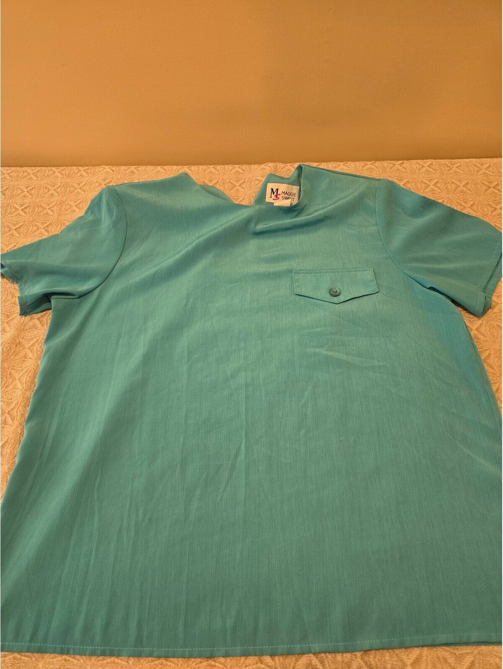 Maggie Sweet Women's Light Blue Short Sleeve Blouse Size Large
